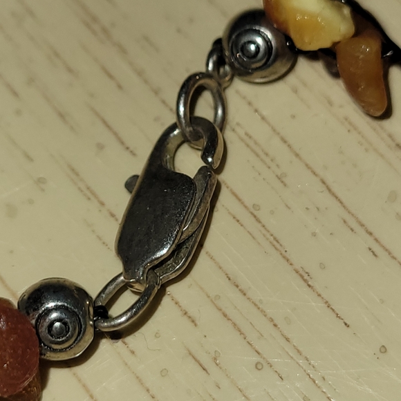 Semiprecious Stone Necklace with Resin Poppies from Ukraine 🇺🇦 - Picture 10 of 12